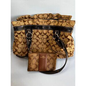 Coach Signature C Tote Bag Khaki Brown Black Leather Trim With Wristlet F14686